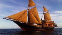 Sailing yacht ALILA PURNAMA 